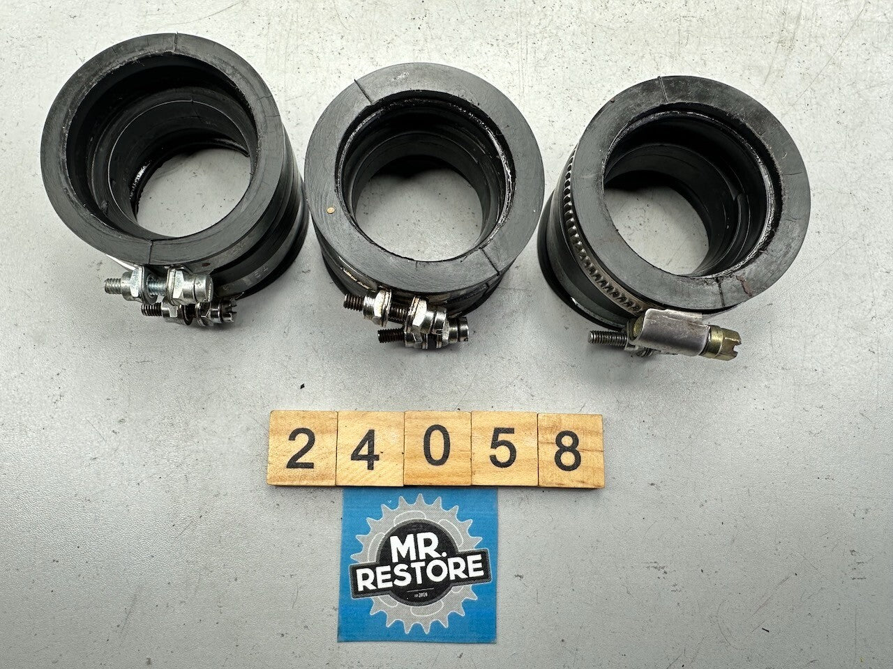 Triumph Daytona Speed Triple Sprint Trident Trophy Carburettor Inlet Rubbers