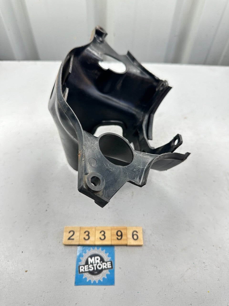 Yamaha V70 V80 V90 Front Light Cover Panel