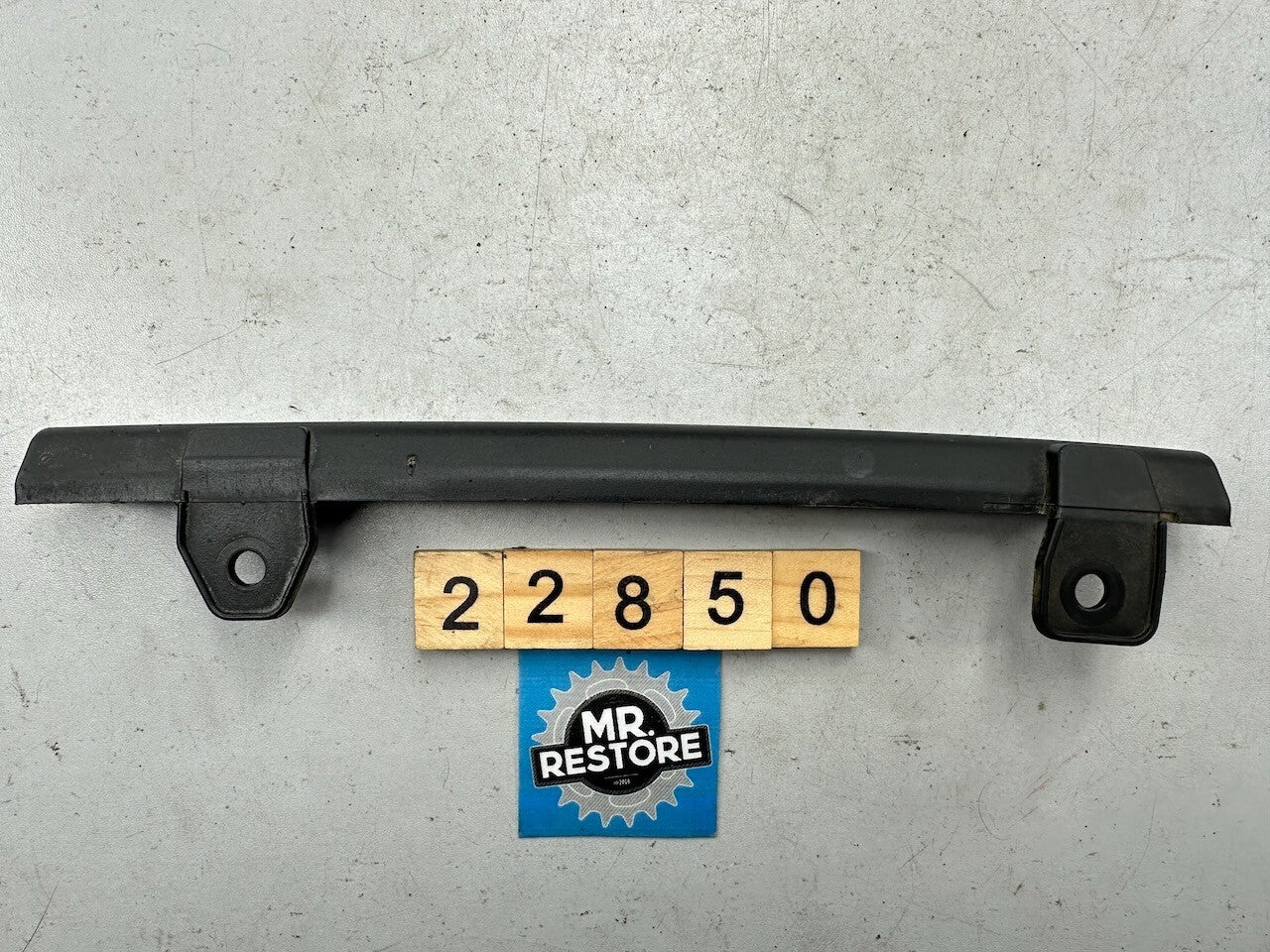 BMW R1200GS / ADV R1200R R1200S R1200RT R900RT Rear Brake Hose Cover