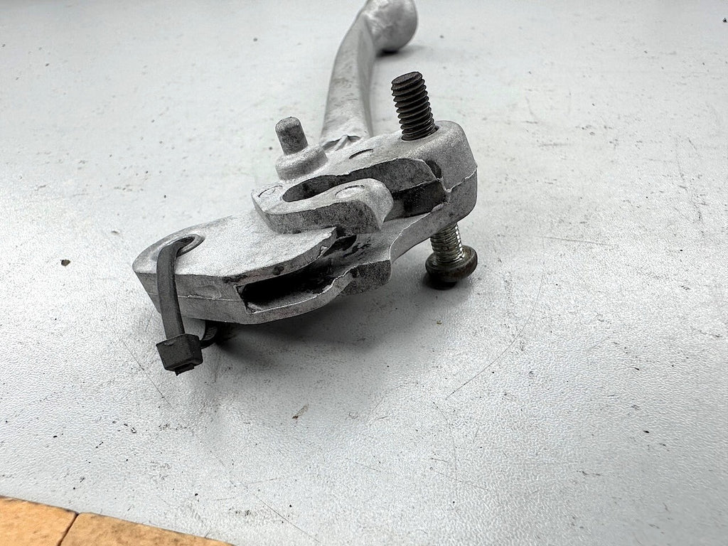 Yamaha V90 T 1982 Front Brake Lever