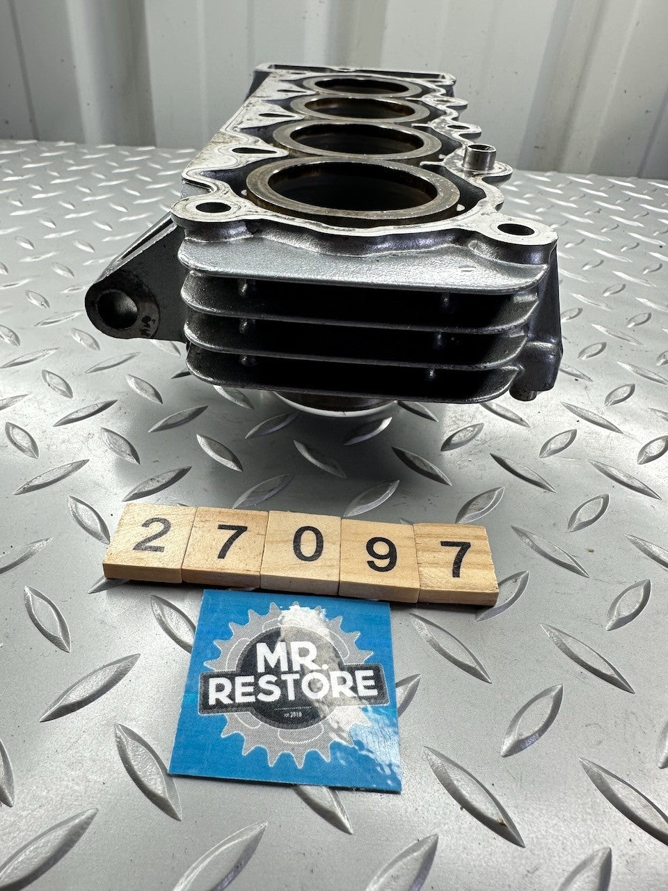 Kawasaki ZX250 ZXR250 '91-95/99' Cylinders / Pistons / Con Rods @ Standard 49mm