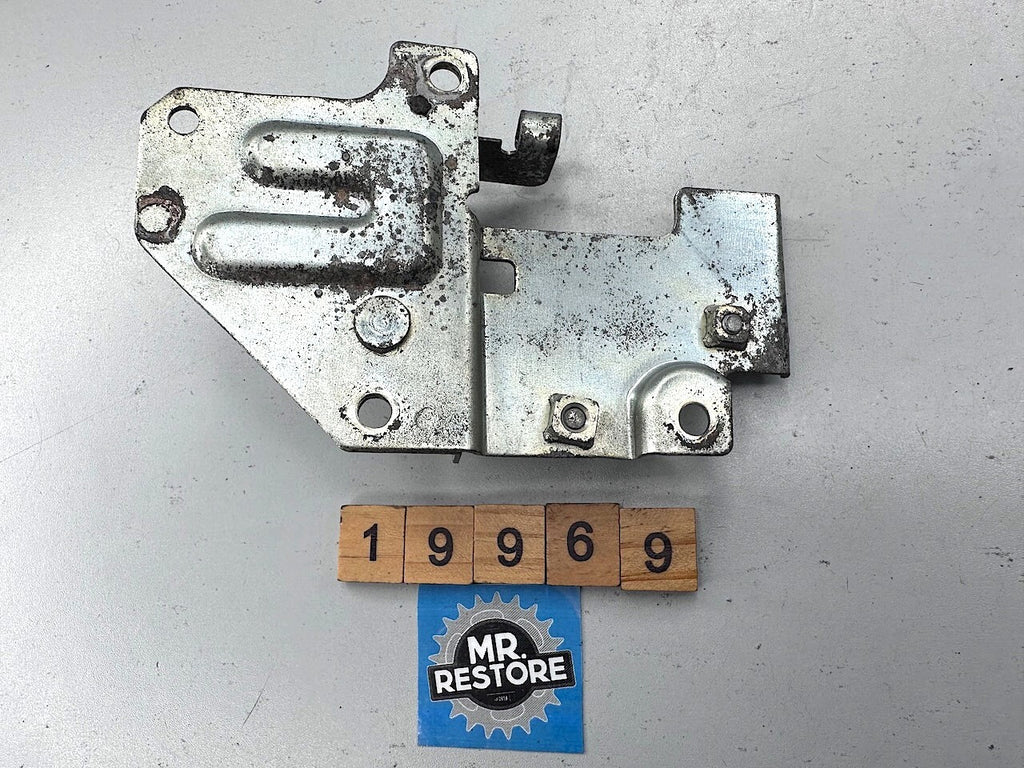 Yamaha V90 T Electrics Panel Plate Bracket Holder