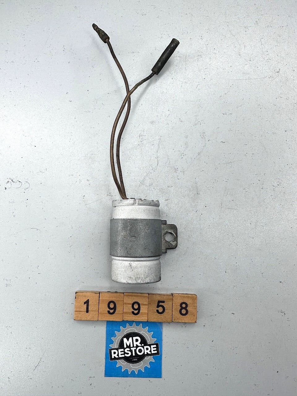 Yamaha AT DS R5 R3 RD350 RD125 Turn Signal Relay Assy. 278-83350-71  061300-2941