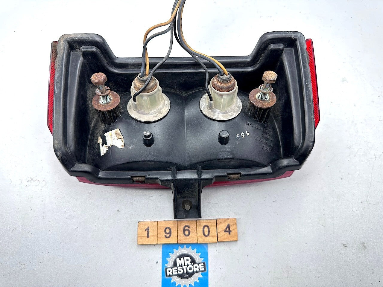 Yamaha FJ1200 FJ1100 Taillight & Bulb Holder Harness (tested) 47M-84710-60