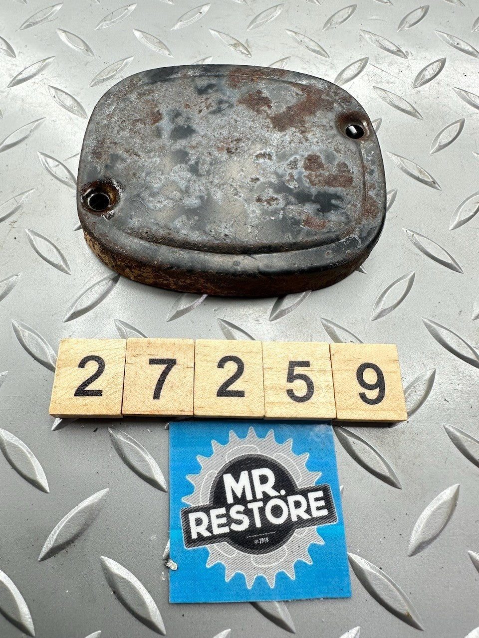 Suzuki SP370 '78-79' Contact Breaker Cover 11174-32400