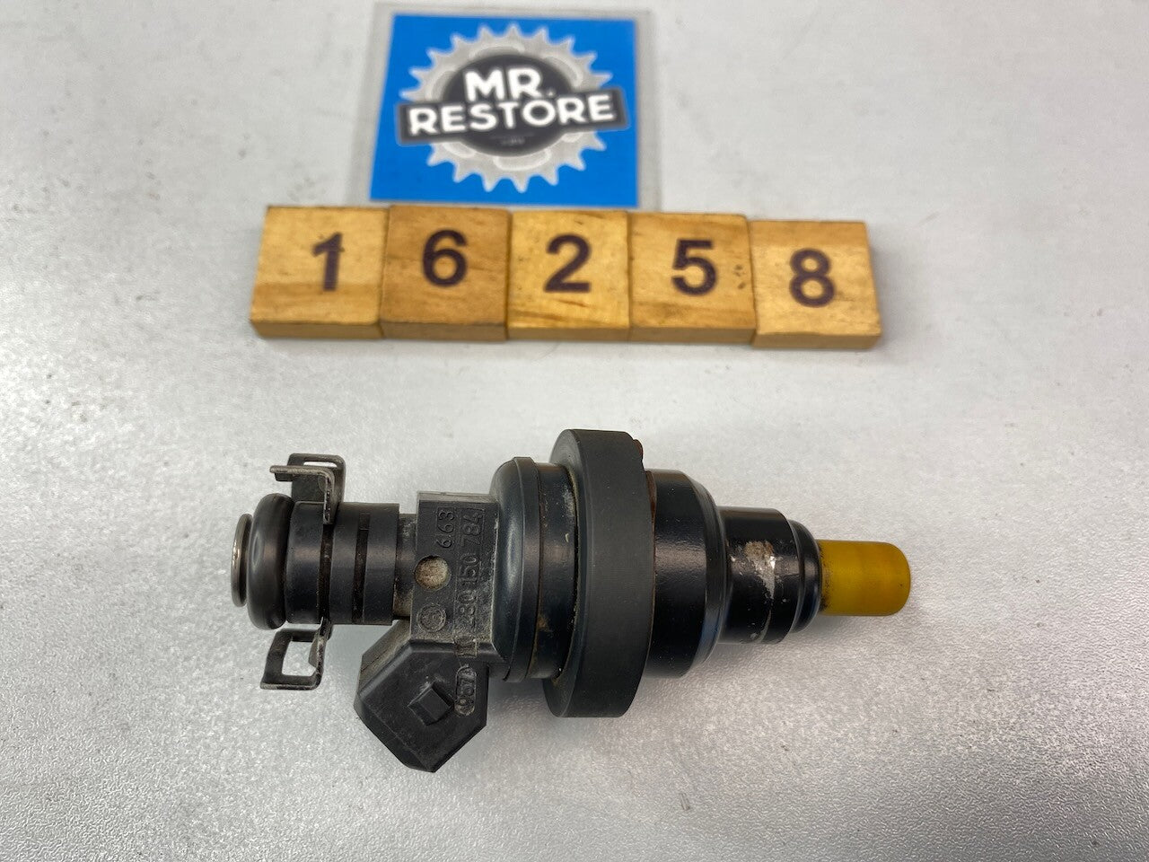 BMW R1100 R850 RT RS R GS Injection Injector Valve 13641341352