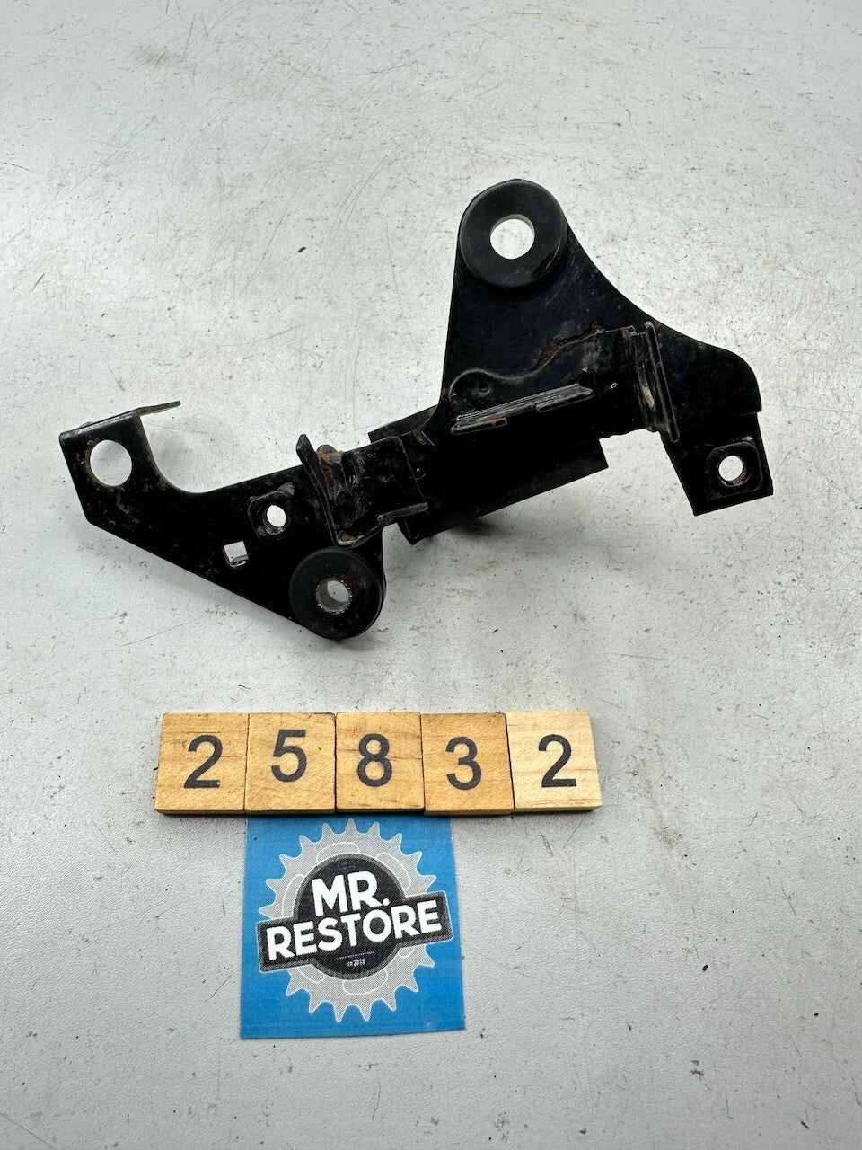 Honda XL350 R Electro Electrical Bracket