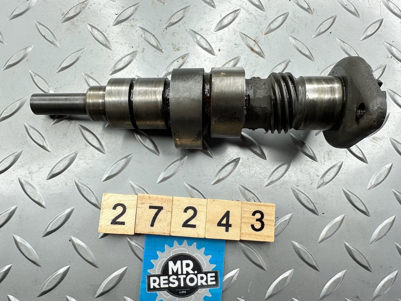 Suzuki SP370 '78-79' Camshaft 12711-32400