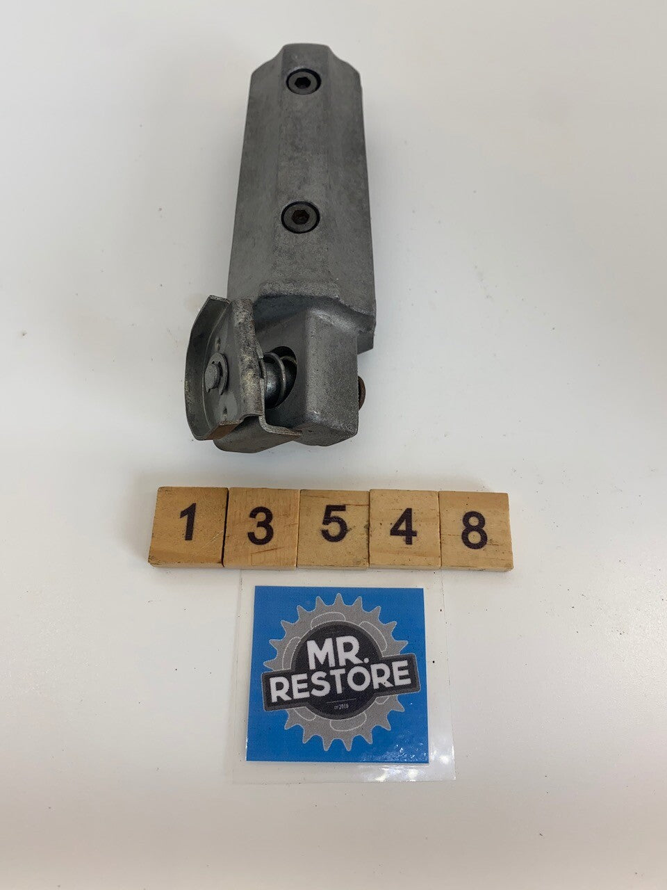 Kawasaki GPZ900R etc. Rear R/H Passenger Foot Rest assy. 34028-1122