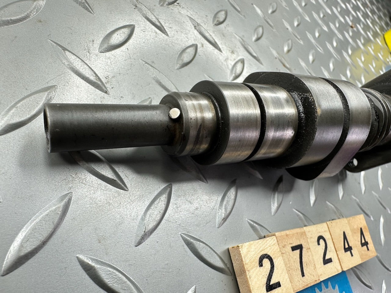 Suzuki SP370 '78-79' Camshaft 12711-32400
