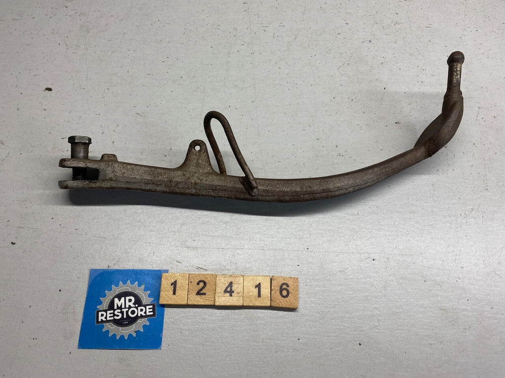 Kawasaki GPZ550 Side Stand & Bolt (434)