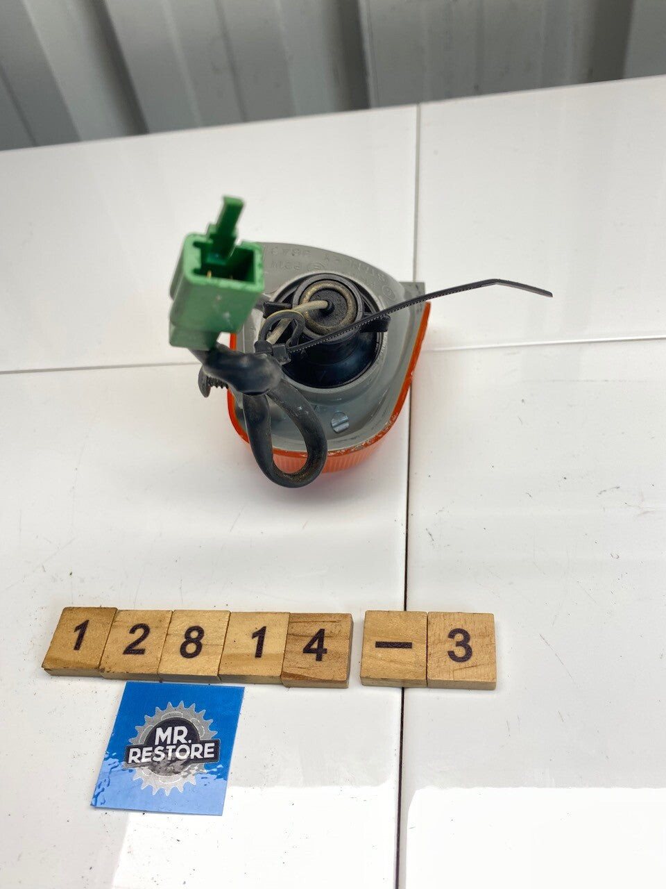 Kawasaki ZZR1100 L/H Rear Indicator Assy OEM