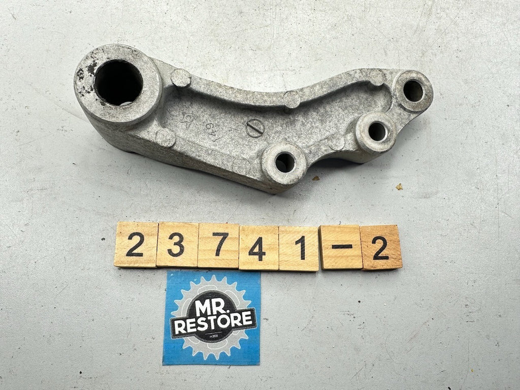Kawasaki ZZR250 ZX250 GPX250 EX250 '88-07' Rear Brake Calliper Bracket Mount