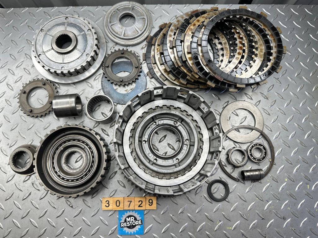 Honda VF1000 R F 84-86 Clutch Assy & parts 22100-MB6-680 22120-MB6-003 22131-MB6