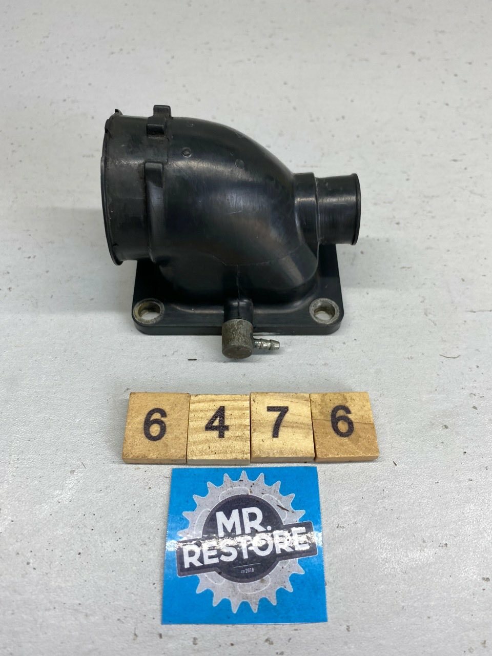 Yamaha RD500LC RZ500 RZV500R Intake Manifold OEM 47X-13555 47X-13565 