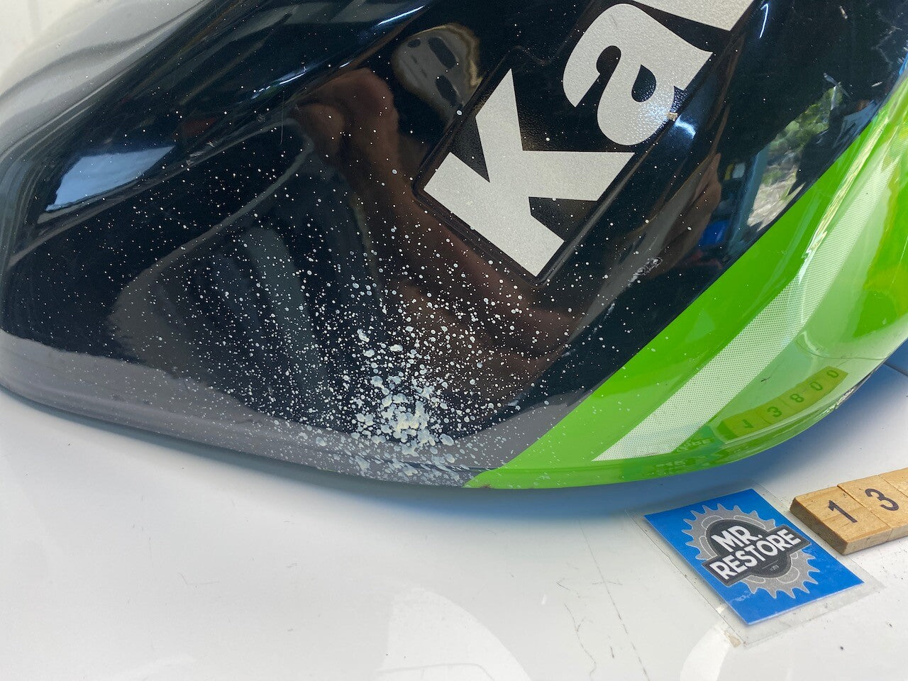 Kawasaki ZX6R 1999 Fuel Tank & Cap (no key)
