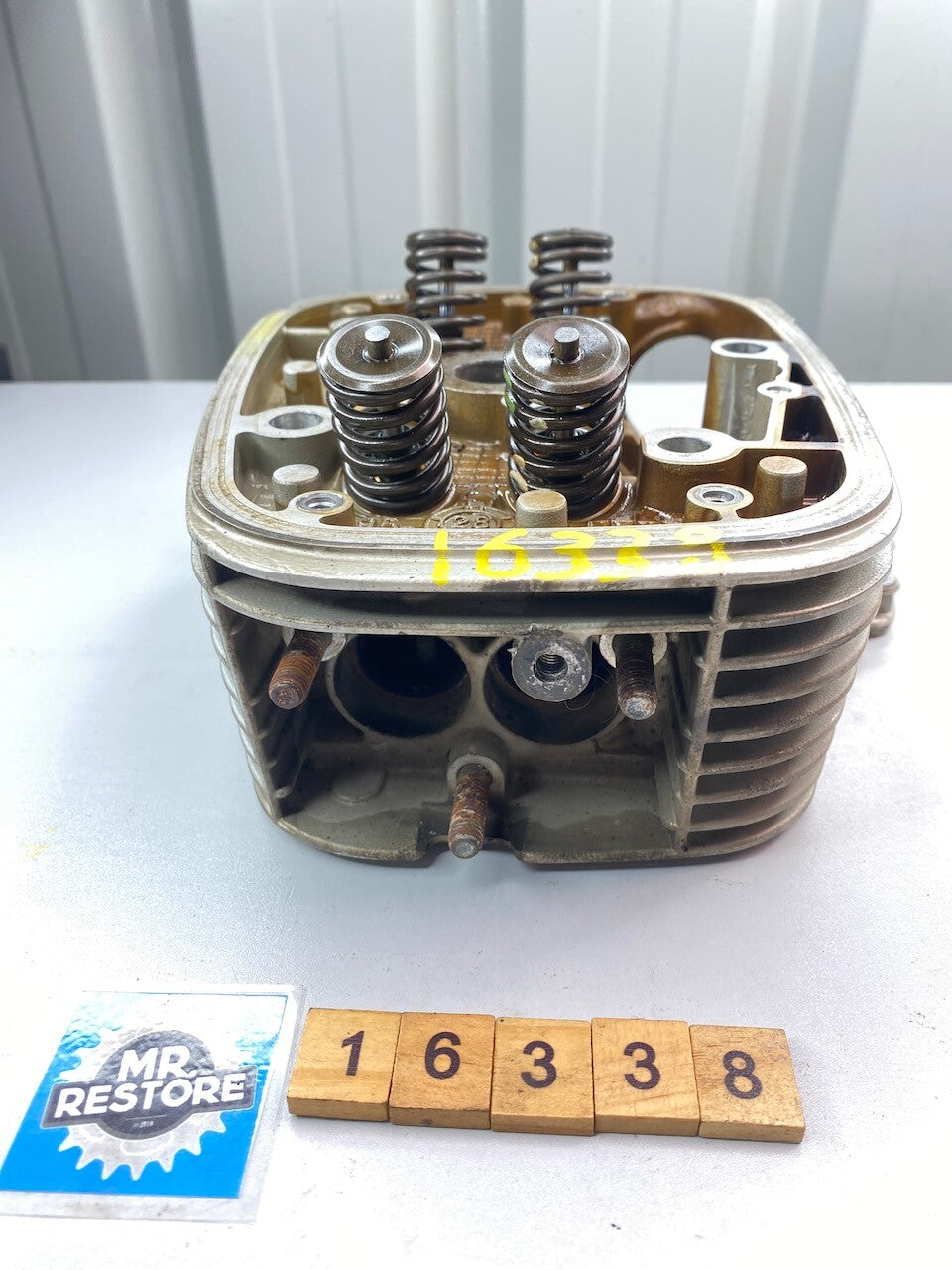 BMW R850R 1996 259R L/H Cylinder Head 