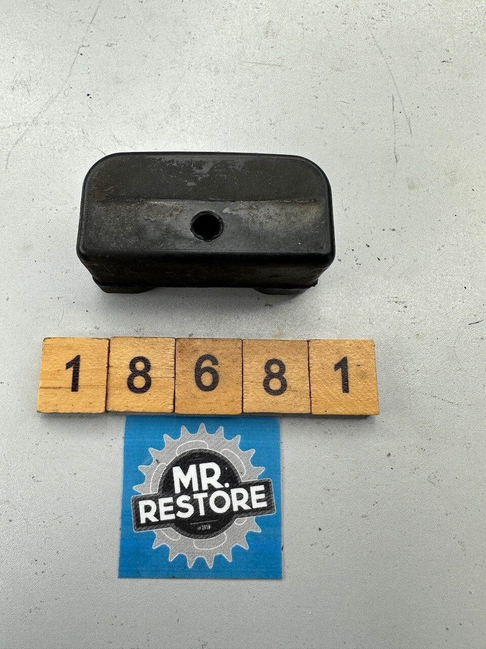 Suzuki DR200 DR125 DF200 DF125 Upper Chain Guide 43911-44A00-000