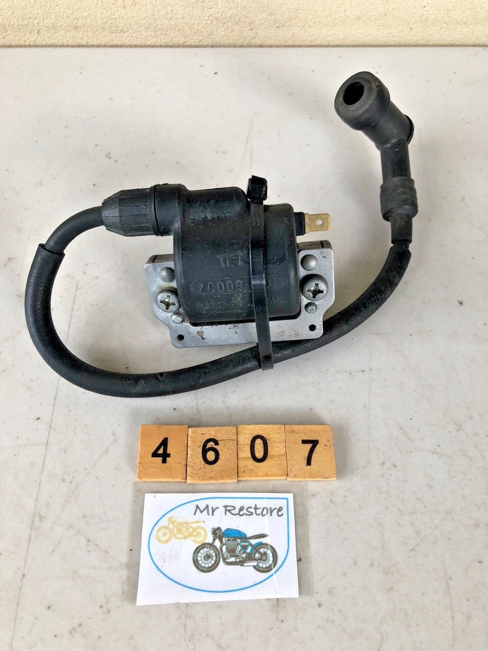 Kawasaki GPZ 250 220 305 Coil OEM ZC009-CDI
