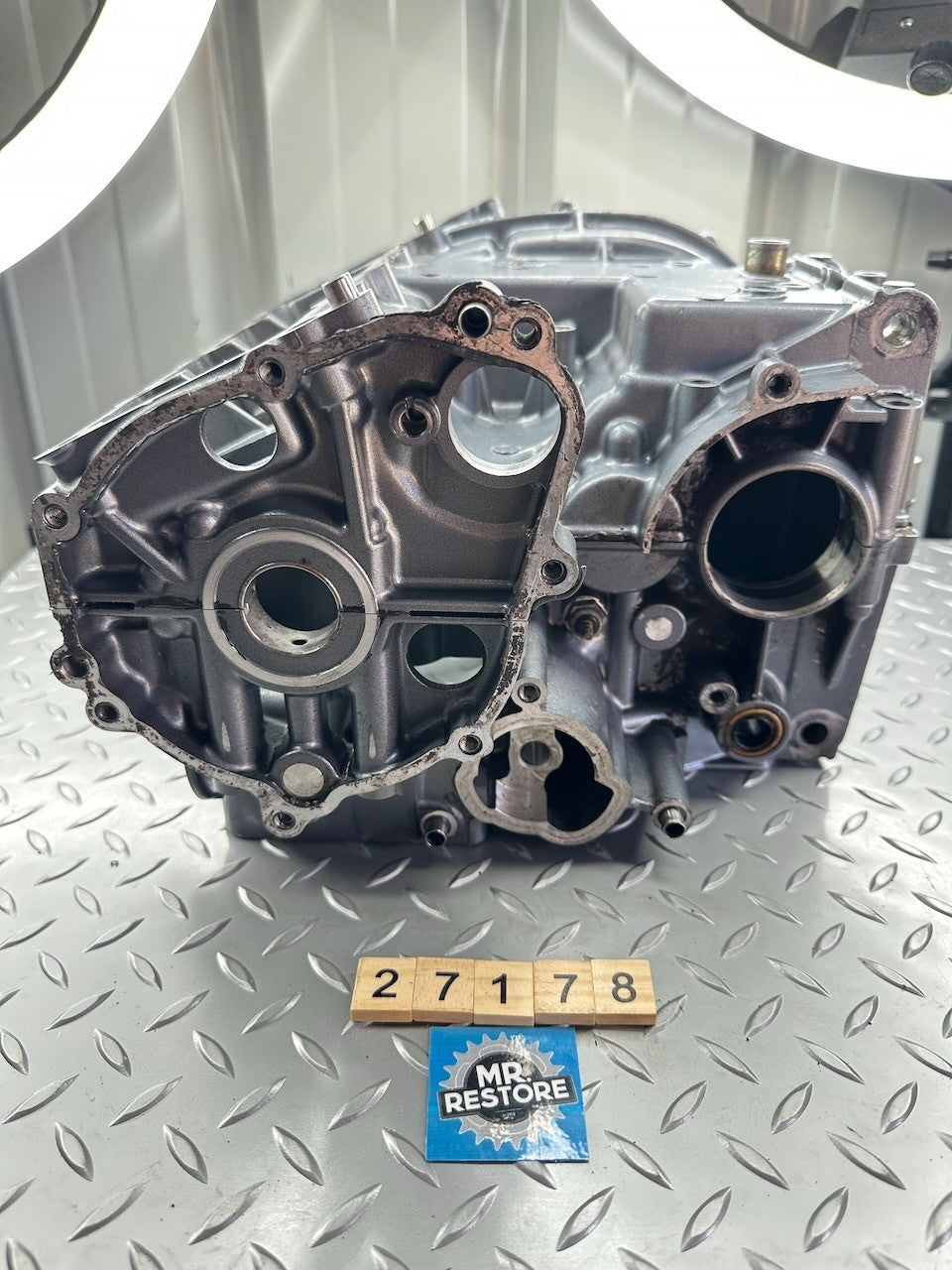 Kawasaki ZR250 Balius - Crankcases 14001-1234