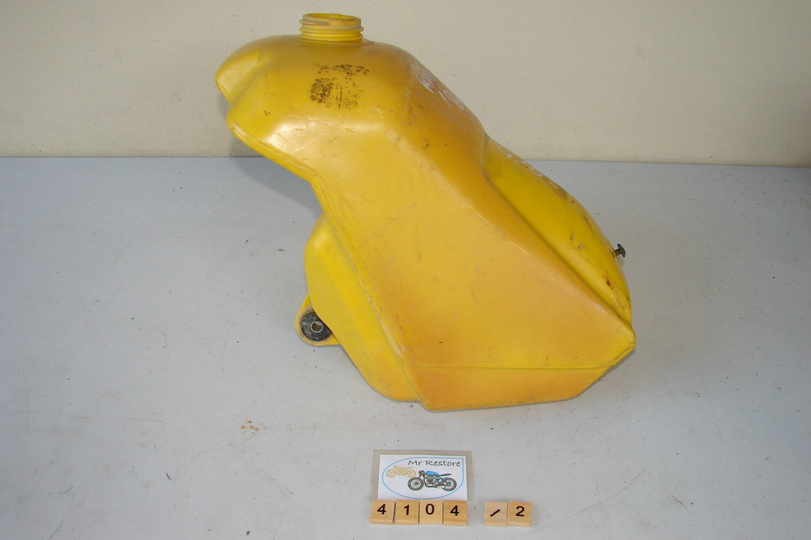 Suzuki RM125 1984- 1988 OEM Fuel Tank VMX