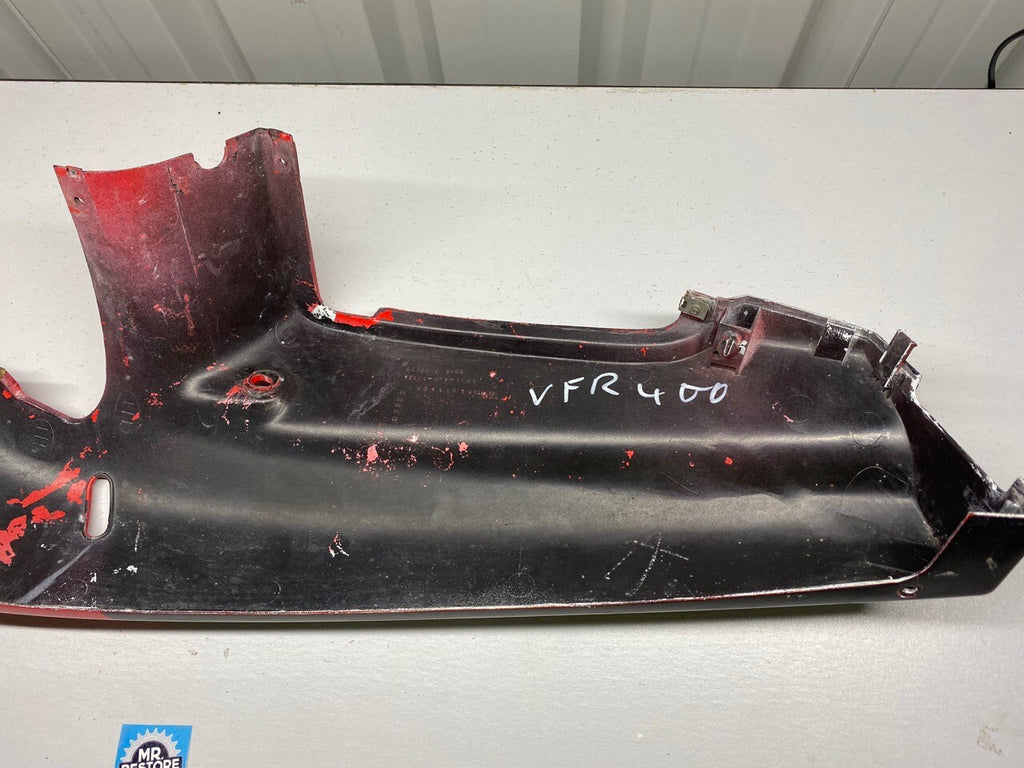 Honda VFR 400 RC30 R/H Side Cover 83600-MR8-0100