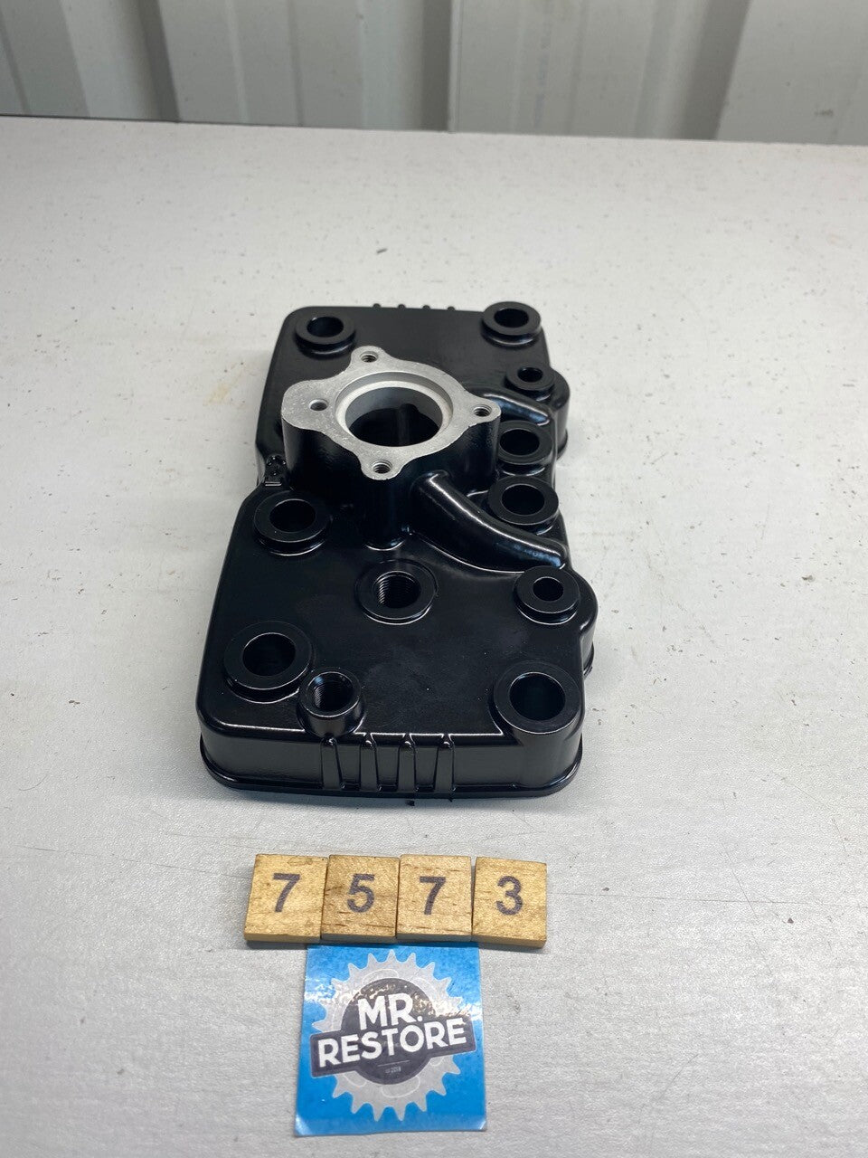 Suzuki RG250 Gamma Cylinder Head Mk2 (re-painted)