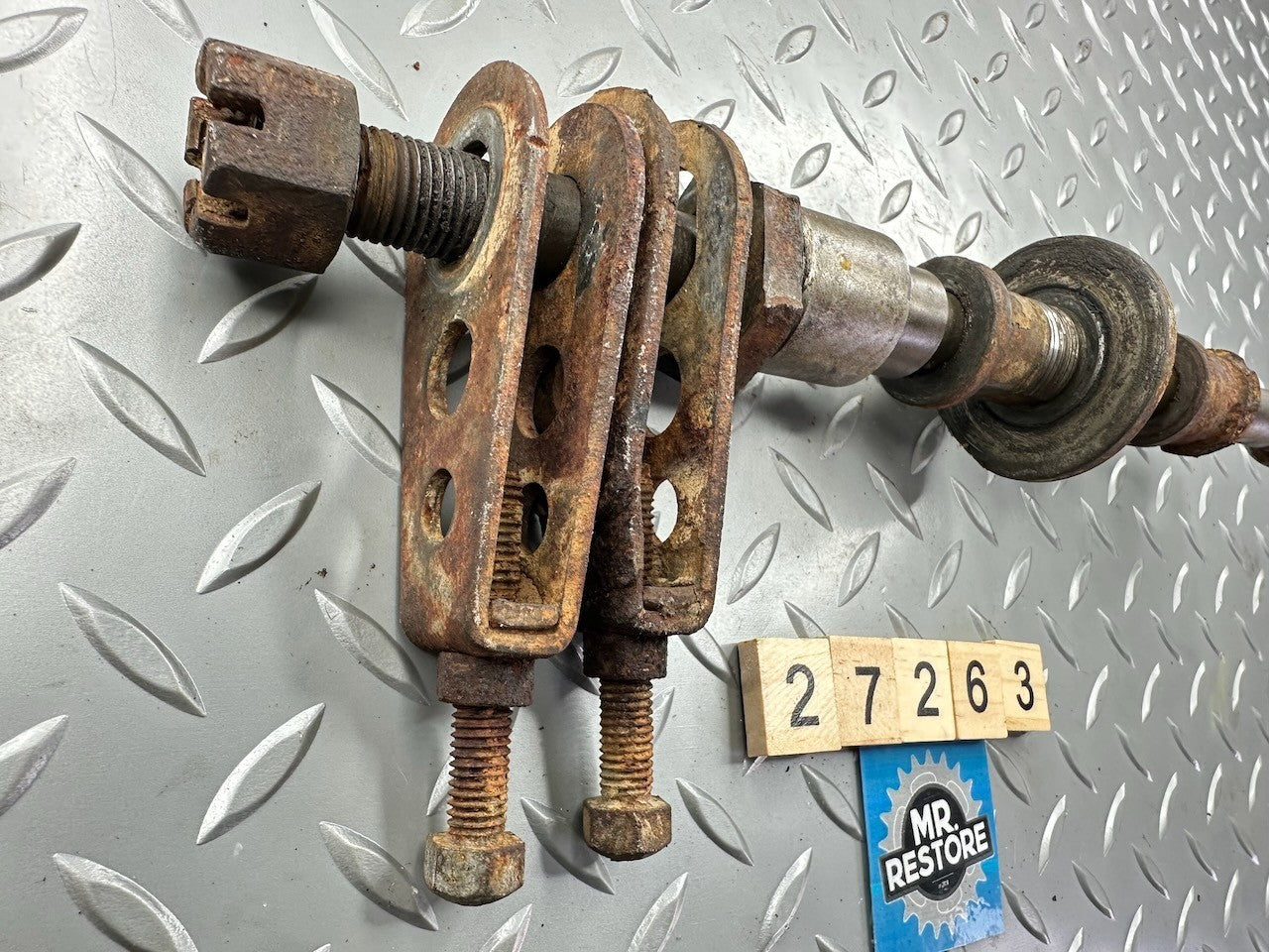 Suzuki SP370 SP400 TS250 Rear Wheel Axle Spindle / Spacers & Chain Pulls
