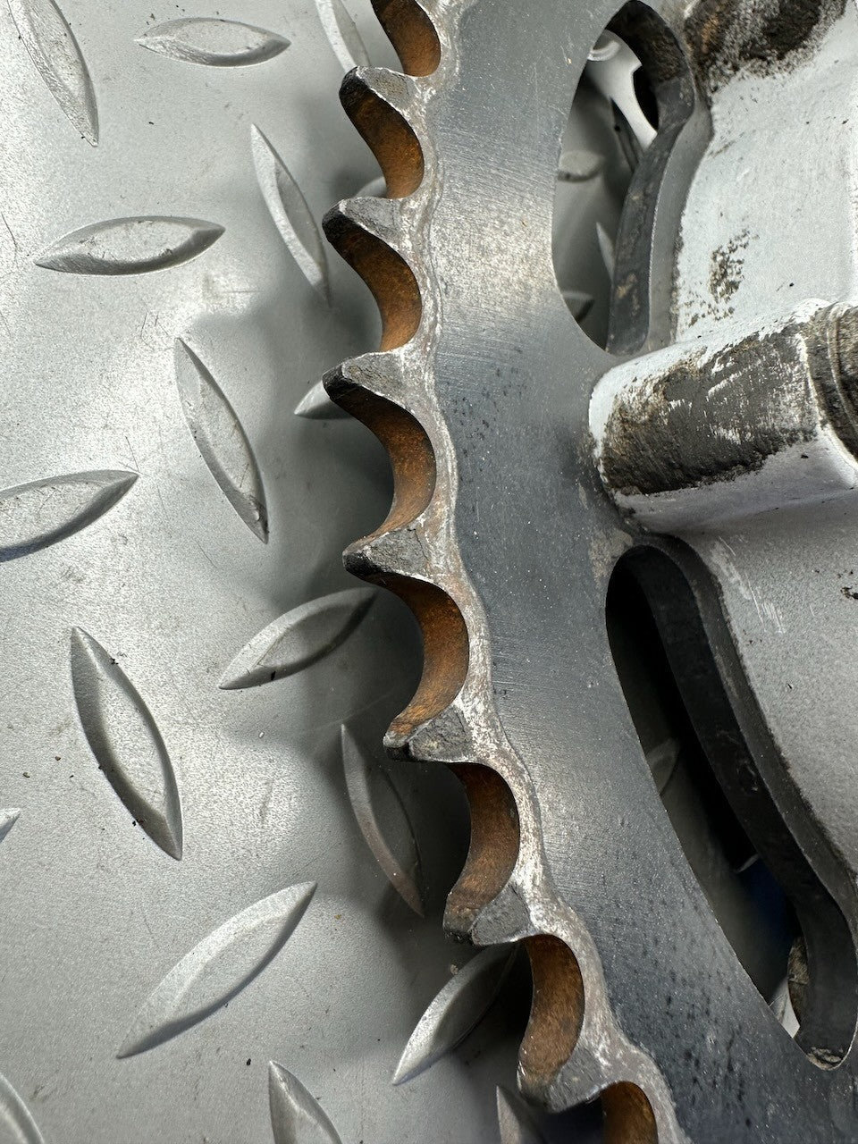 BMW F650GS '99-07' F650CS G650GS '08-15' Rear Support Sprocket Carrier Hub