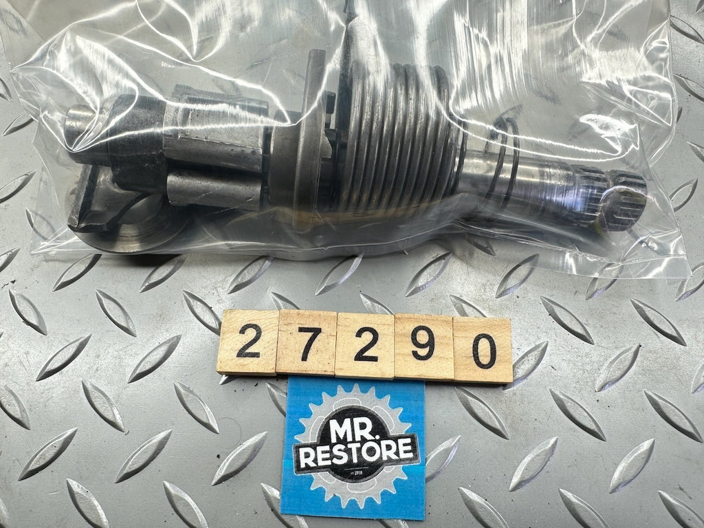 Suzuki SP370 '78-79' Kick Starter Kickstart Shaft & Parts 26211-32402