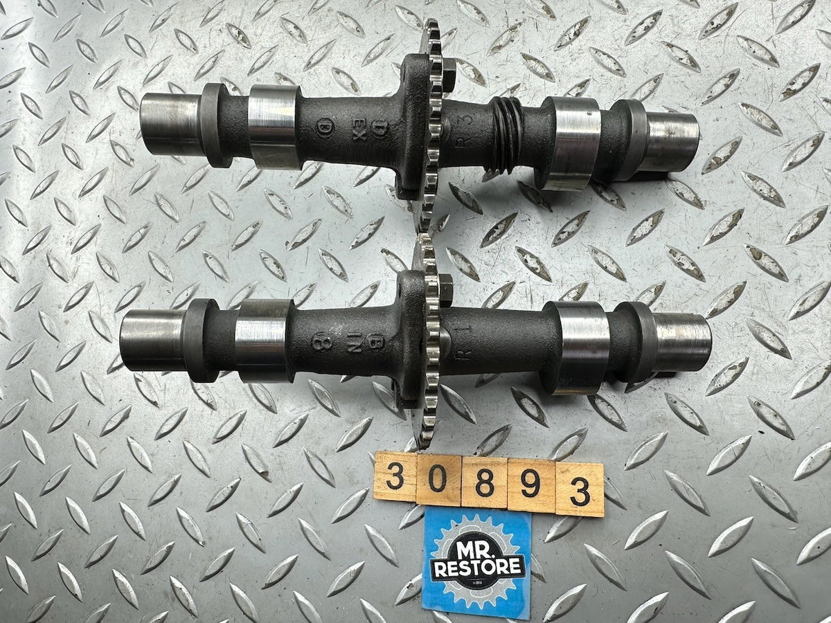 Suzuki GSX250 80-83 GS250 80-81 Exhaust / Intake Camshafts