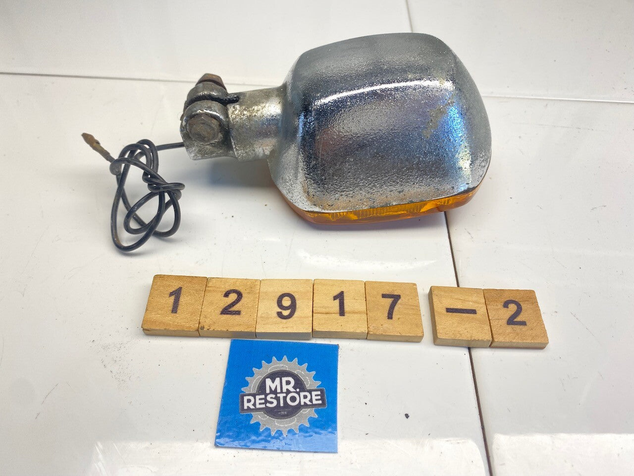 Kawasaki Z250 Z650 Z750 Chrome Indicator Stanley 045-7280 - OEM (Tested)