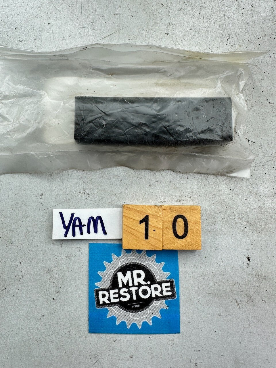 Yamaha NOS OEM FJ1200 XJ900 YX600 YFM400 RT100 Damper