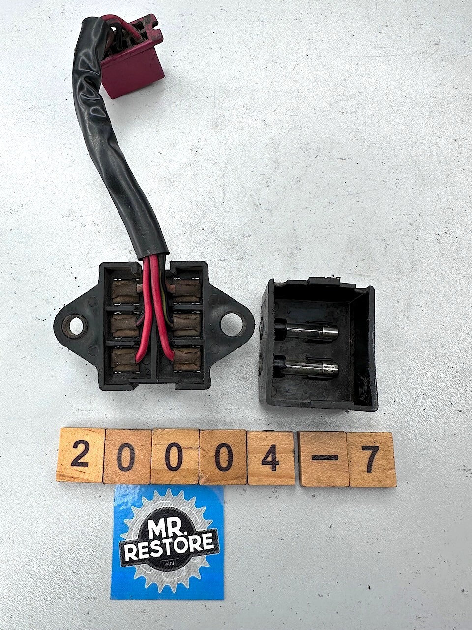 Honda CB450 CB400 N T CB250 N T Fuse Box & Cover 38200-413-003