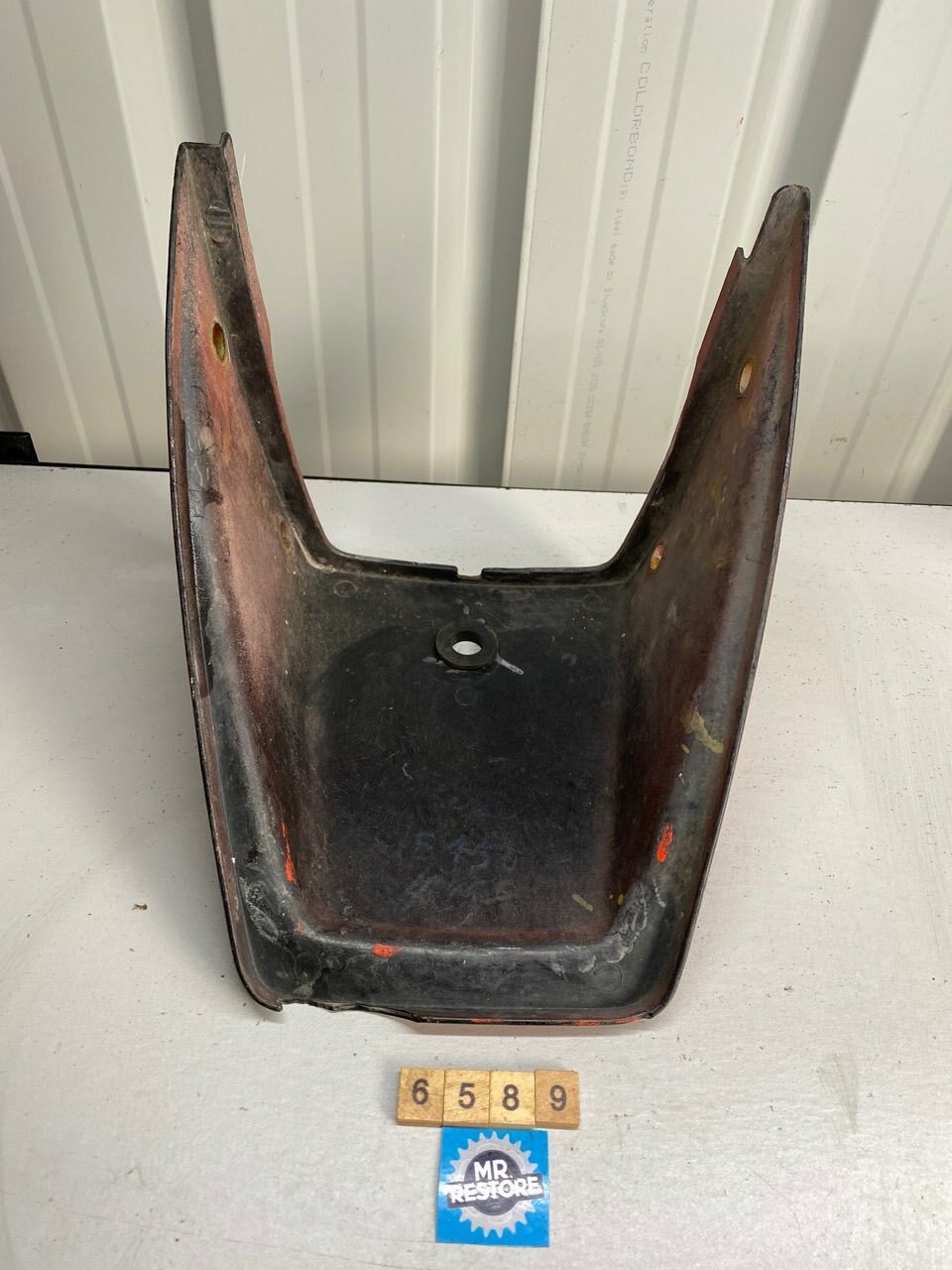 Suzuki GSX 250 1981 Tail Piece