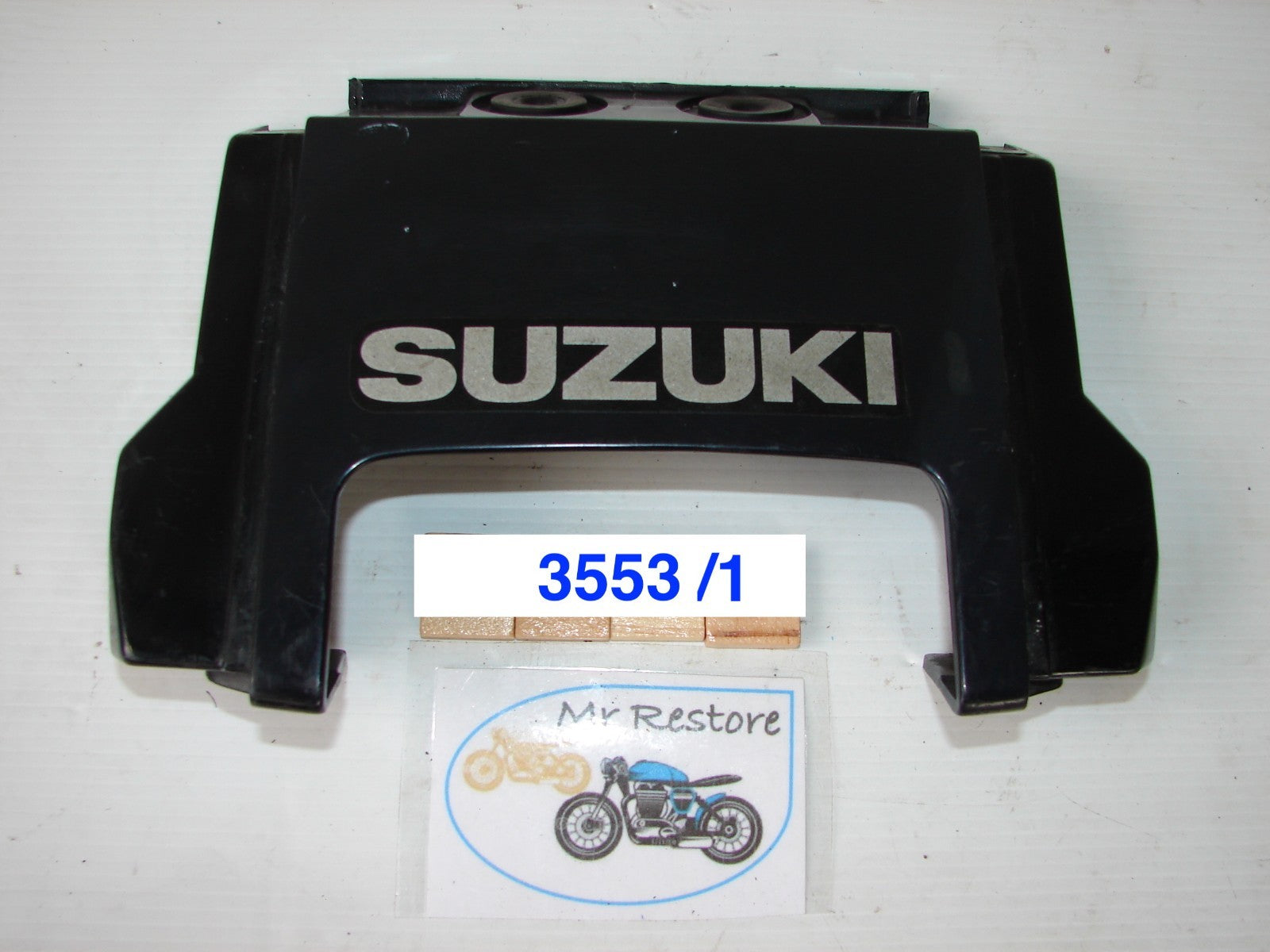 Suzuki RGV250 K REAR TAIL LIGHT COVER COWL 47311-12C0 OEM Genuine (5 available)
