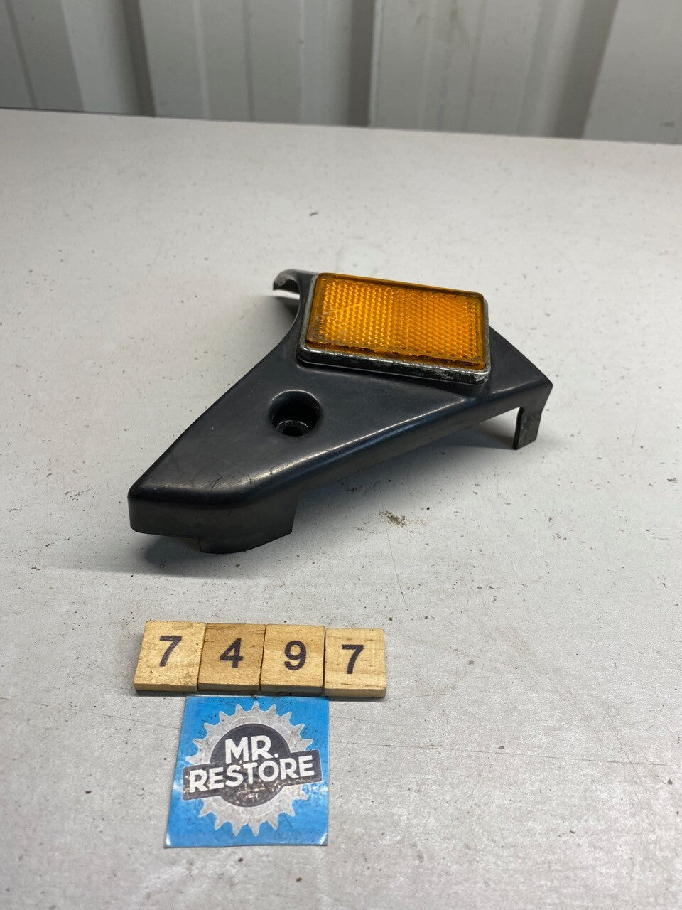 Yamaha XV750 LH Reflector Carrier Panel