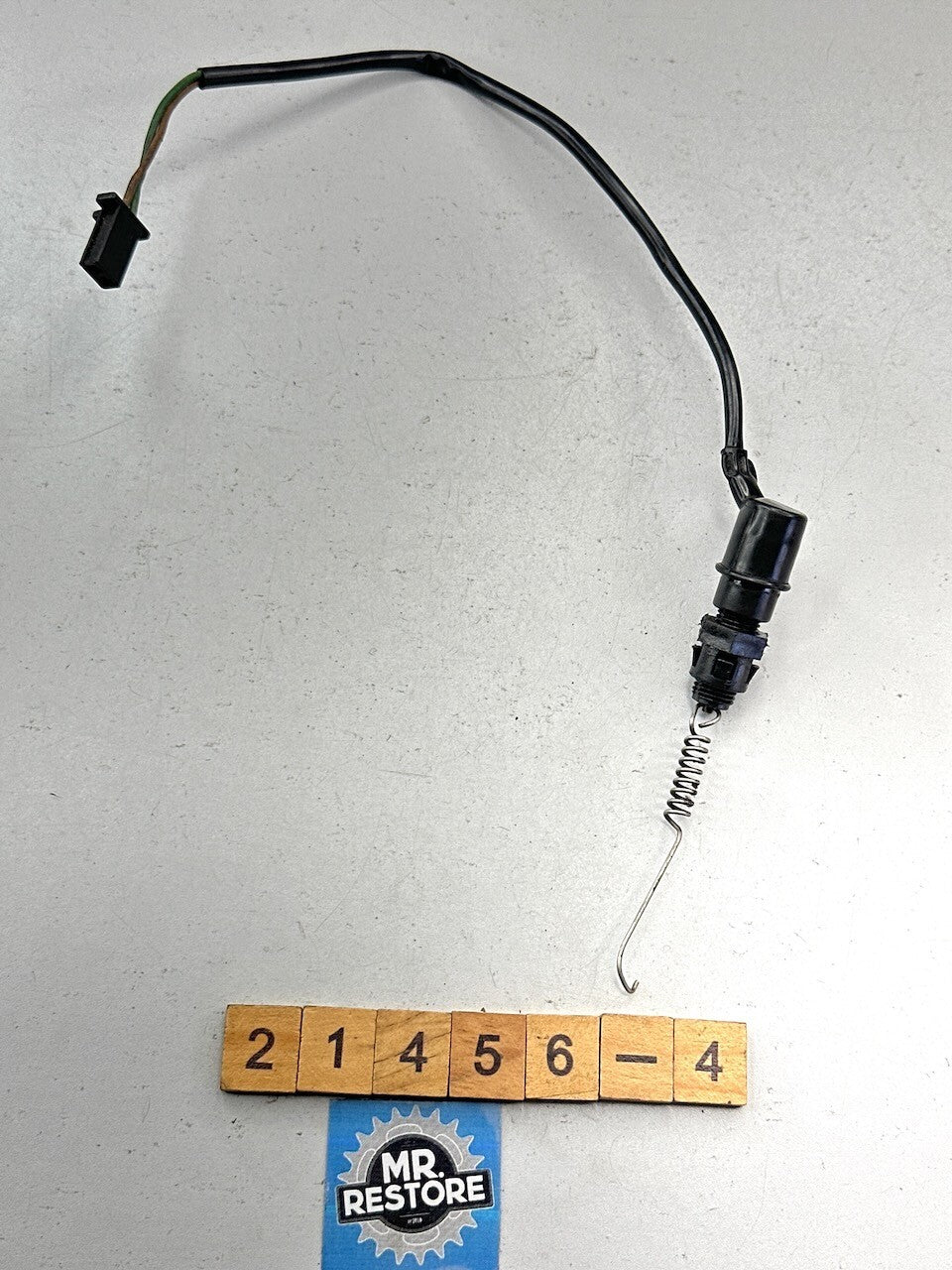 Yamaha TZR250 1KT 2MA FZR400 Stop Brake Light Switch 1KT-82530