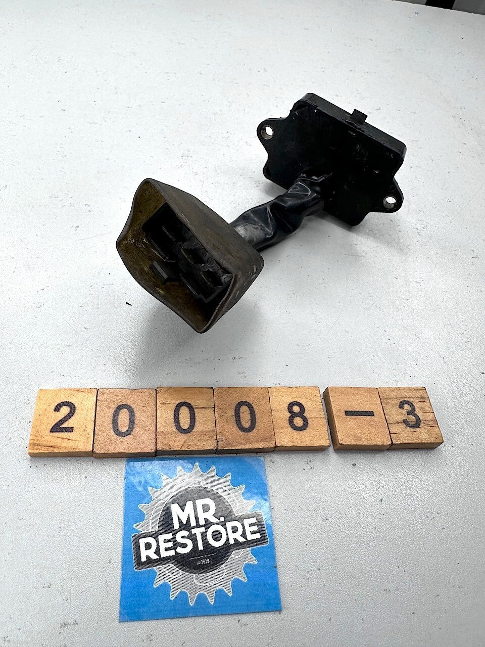Honda CBR400 RR CBR250 R - Fuse Box 38200-KY2-701