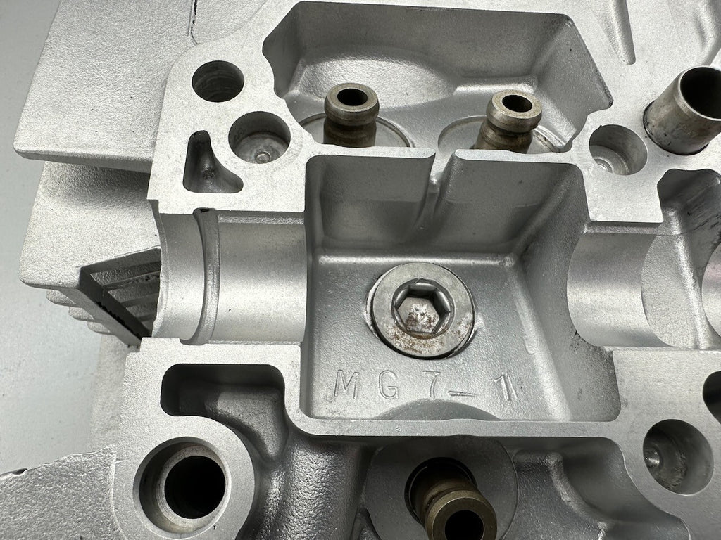 Honda XLV750R Cylinder Head MG7 1 - Vapour Blasted