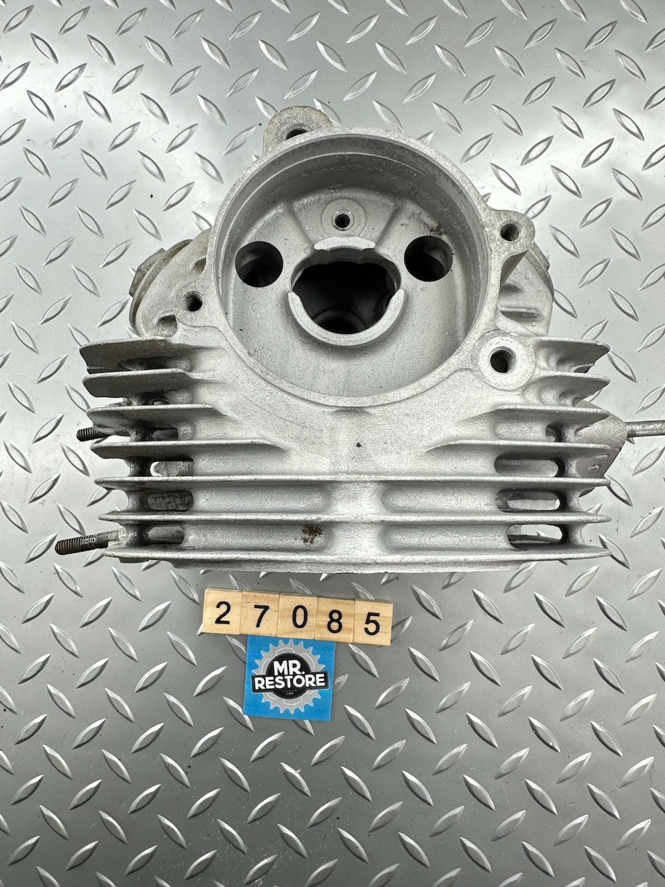 Honda SL125 K1 K2 A CB125 SA CL125 SA Cylinder Head 12200-331-770