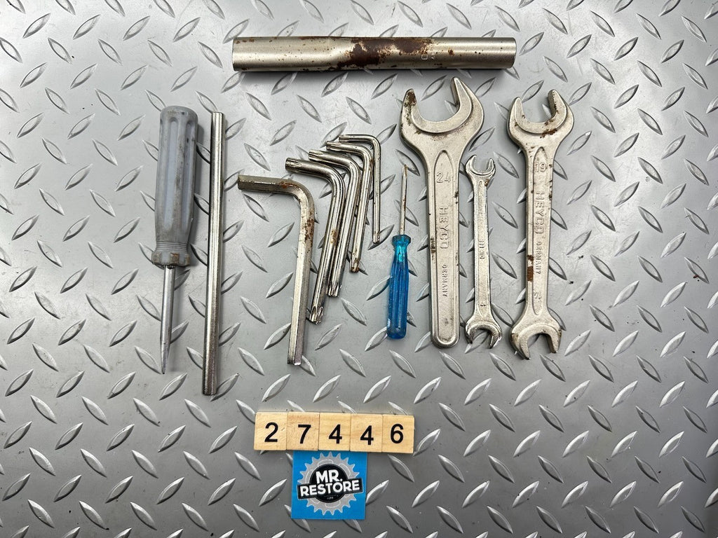 BMW F650GS '99-03' OEM Tool Kit 71117650988