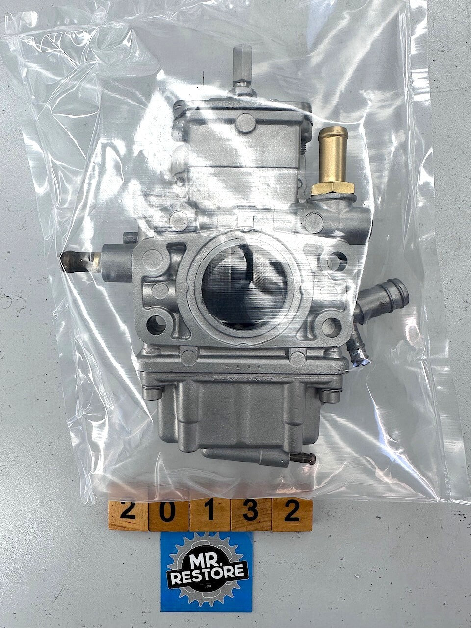 Suzuki RG500 RG400 OEM Carburettor Carb (Rear right)