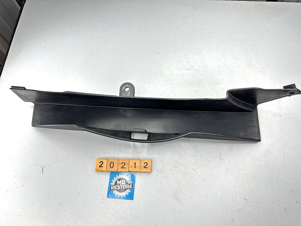 BMW F800S F800ST F800GT Upper Outer Belt Cover Guard 27727686588