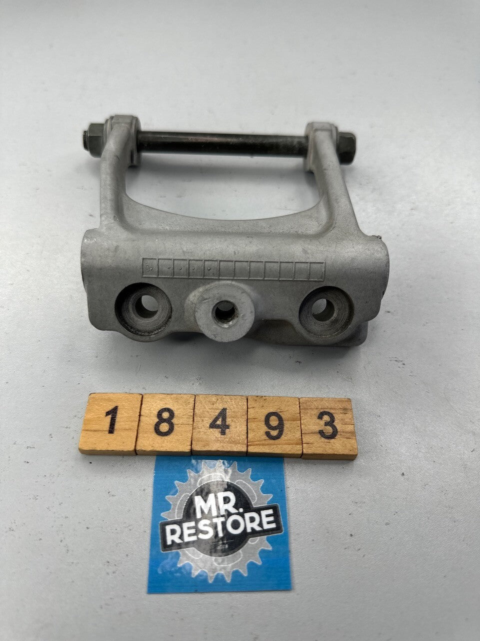 Yamaha TRX850 1995-99 Lower Engine Bracket 4NX-21489
