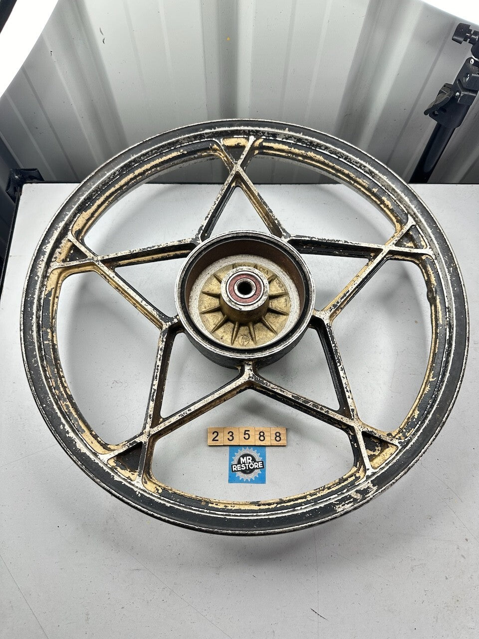 Suzuki Classic Vintage Rear Wheel (GS ? GT200 ? GSX ?) 18x1.60 (Dated Nov 1982)