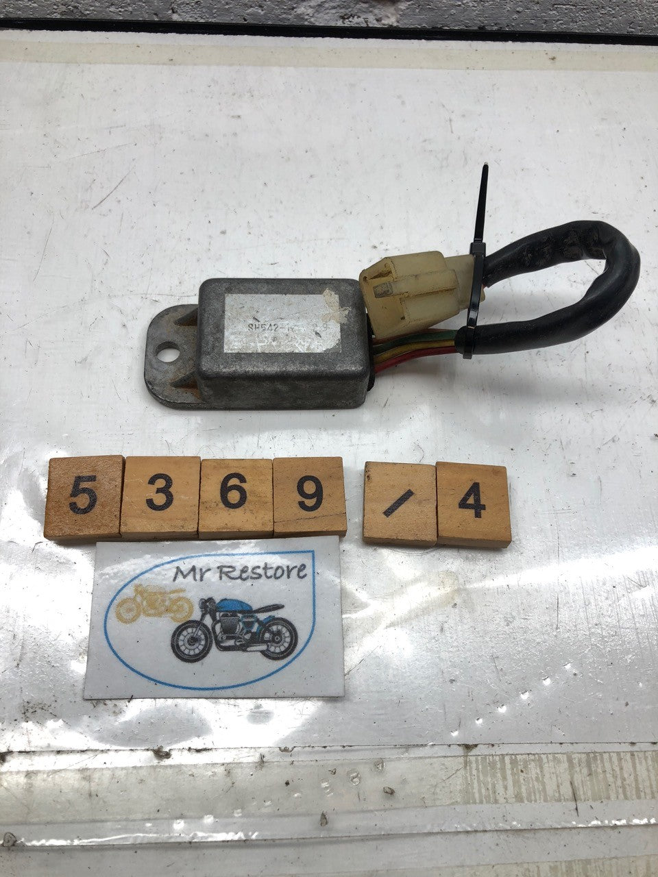 Honda XL250R 82-83 Rectifier Regulator SH542-12 31600-KS5-000