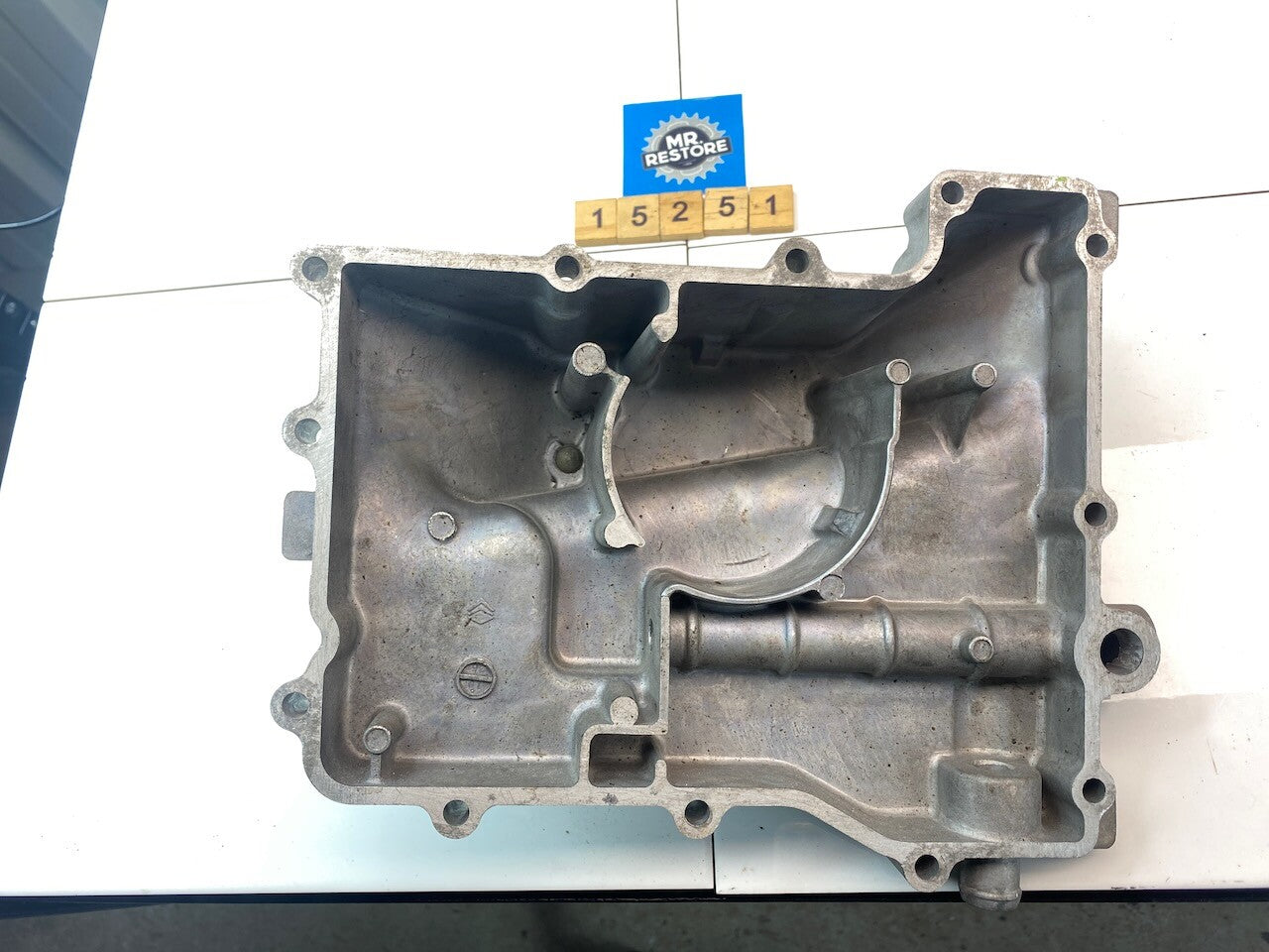 Kawasaki ZX750 ZXR750R ZX900 ZX9R Oil Pan Sump Cover 49034-1104