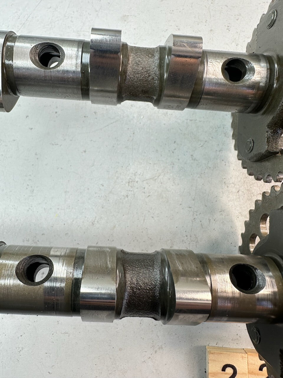 Yamaha YZF600R Thundercat 1996-03 In & Exhaust Camshafts 4JH-12181  4JH-12171-01