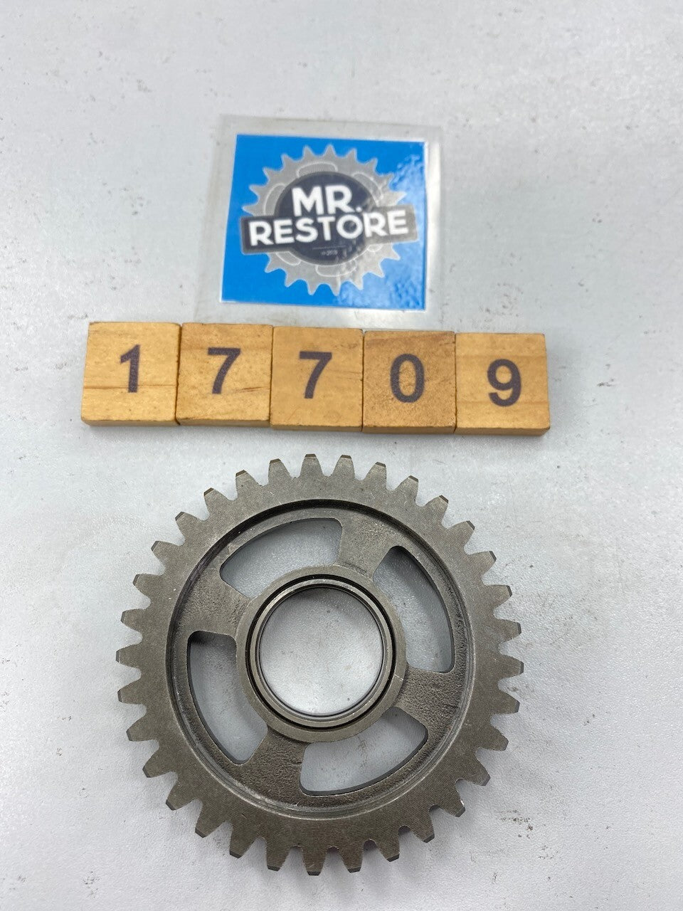 Honda XR250 1996-04 Transmission Countershaft Gear (33T) 23431-KCE-670